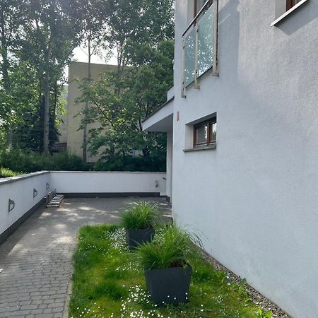Apartament Wiktoria Wilanow Apartamento Varsóvia Exterior foto
